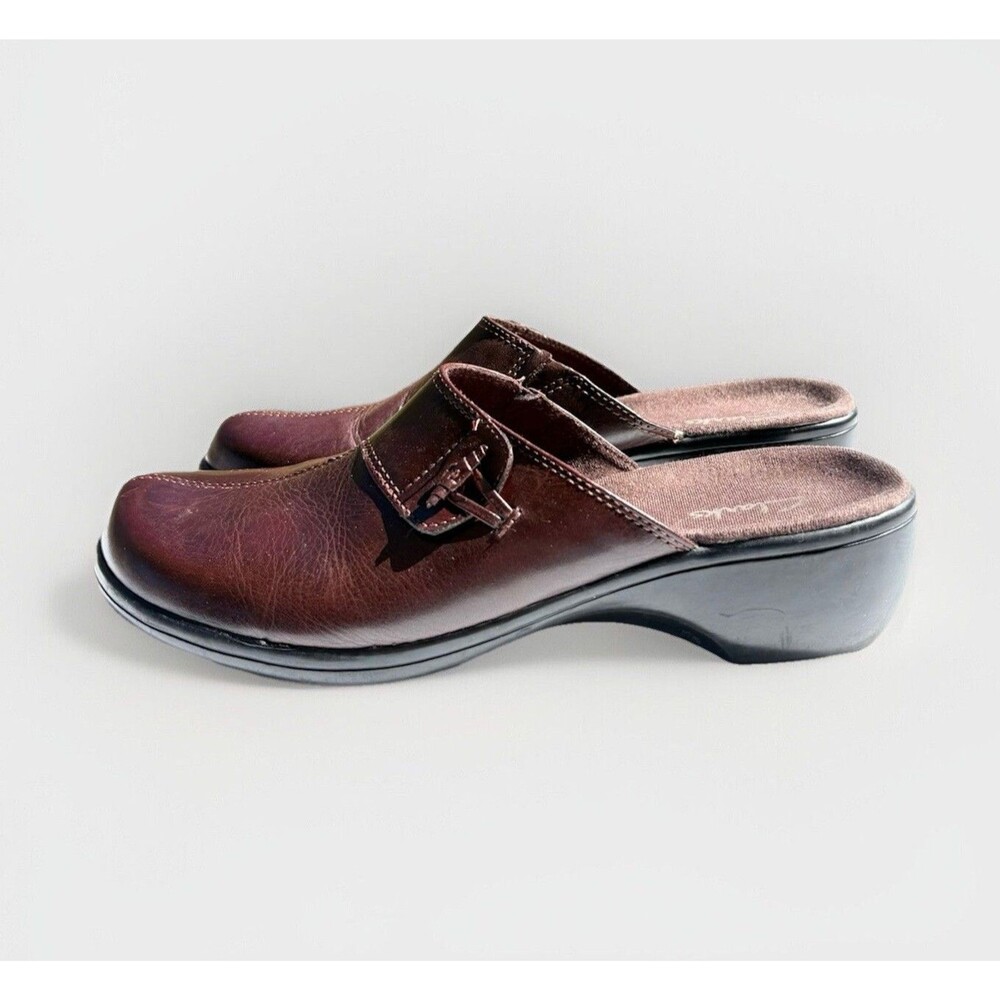 Clarks Women's Brown Leather Buckle Mule Clog Slip On Comfort Shoe Size 8 M